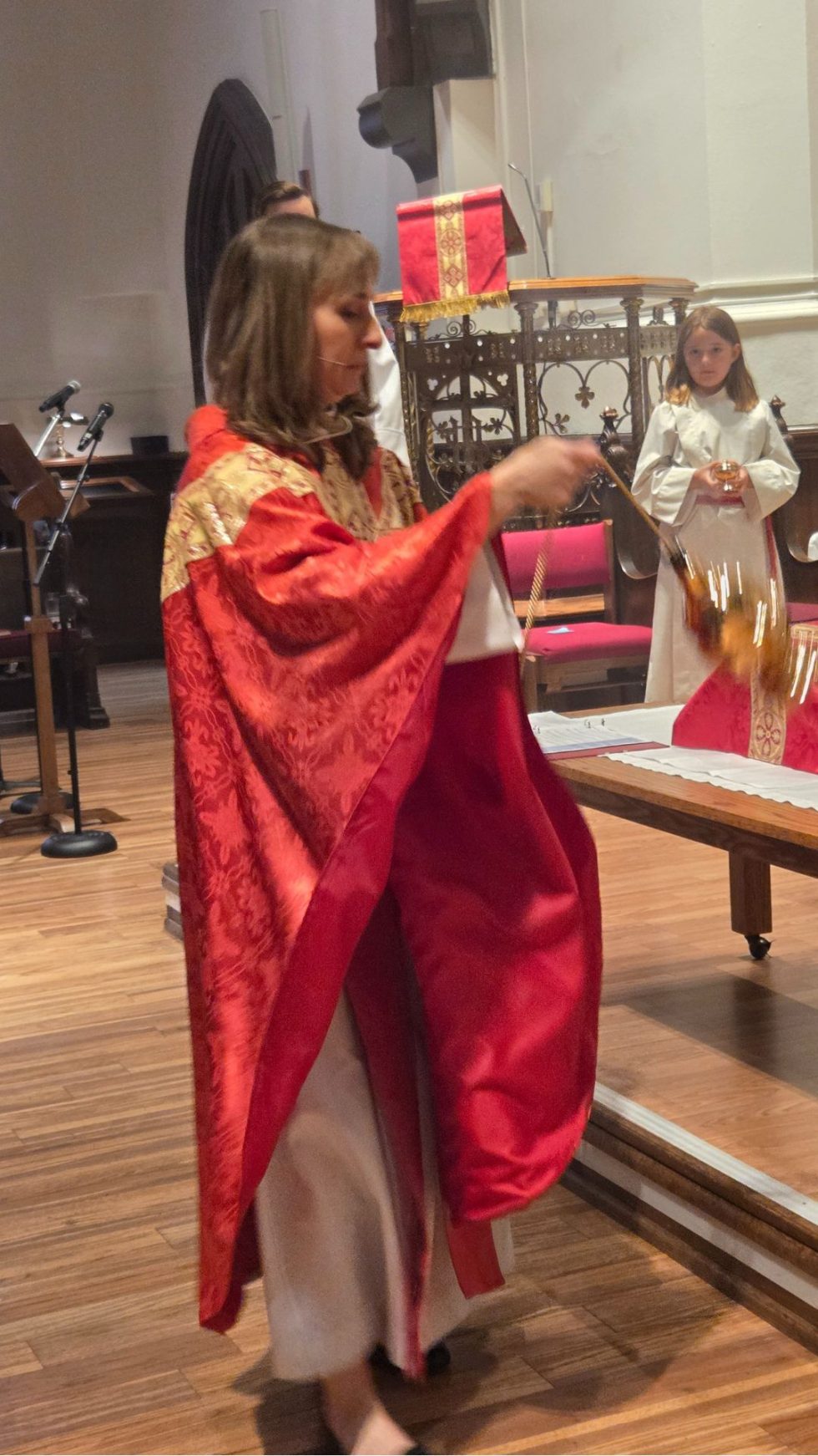 joyful late-spring worship